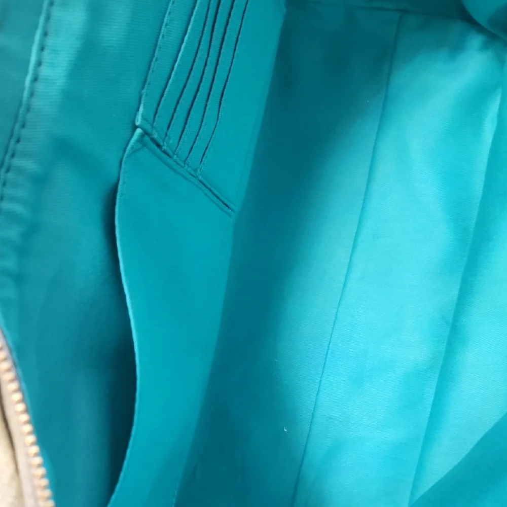 Jack Rogers Platinum Shoulder Bag. New With Tags..Half Off Retail! - Picture 6 of 12